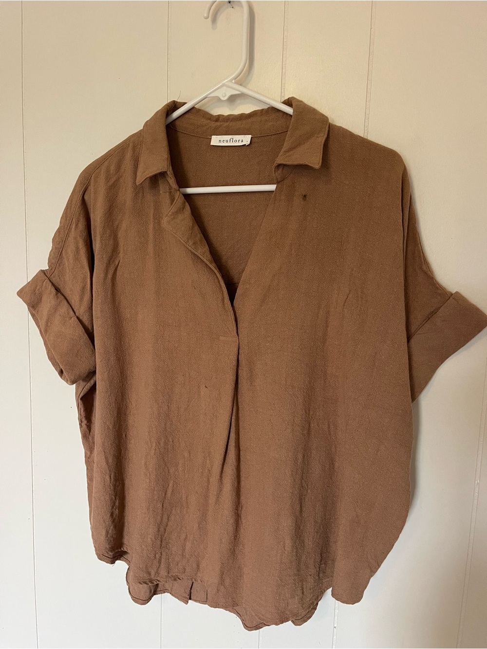 Neuflora Boston Shirt in brown